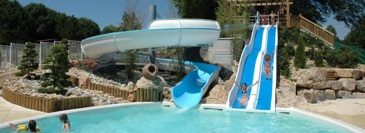 فندق Camping Le Caussanel Canet-de-Salars المظهر الخارجي الصورة