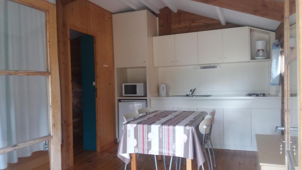 فندق Camping Le Caussanel Canet-de-Salars المظهر الخارجي الصورة