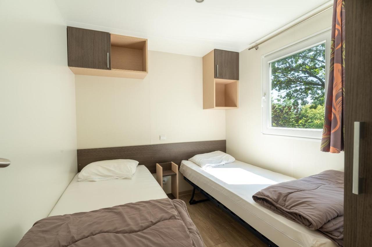 فندق Camping Le Caussanel Canet-de-Salars المظهر الخارجي الصورة